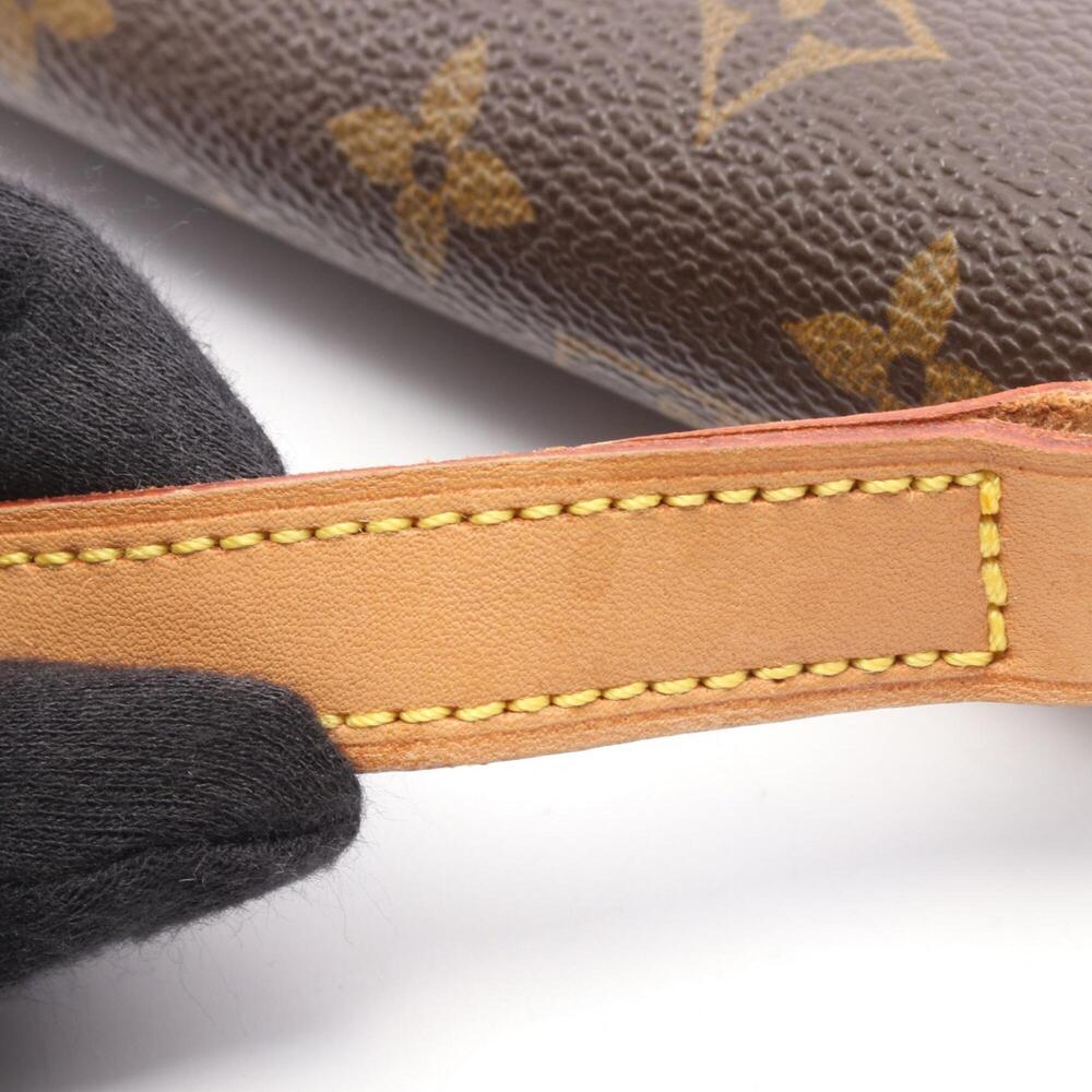 LOUIS VUITTON Brown Monogram Leather Shoulder Bag - Picture 9 of 10